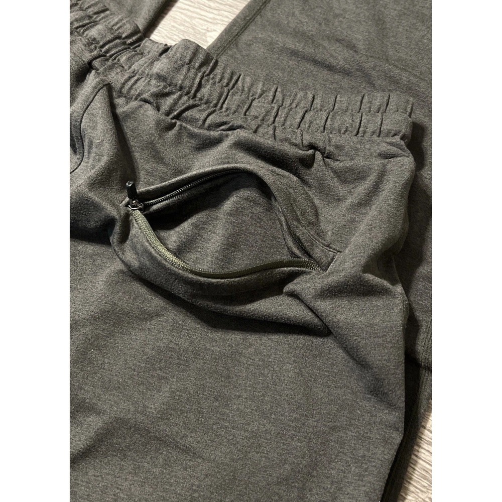 Vuori Men's Ponto Performance Pant 30" Size Medium (28x30) Heathered Olive - Picture 4 of 10